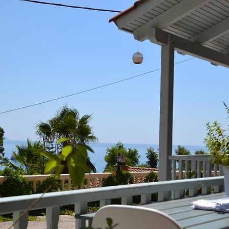 Mihaila Seaside: 2 Bedroom Bungalows Kefalonia Спартия Экстерьер фото