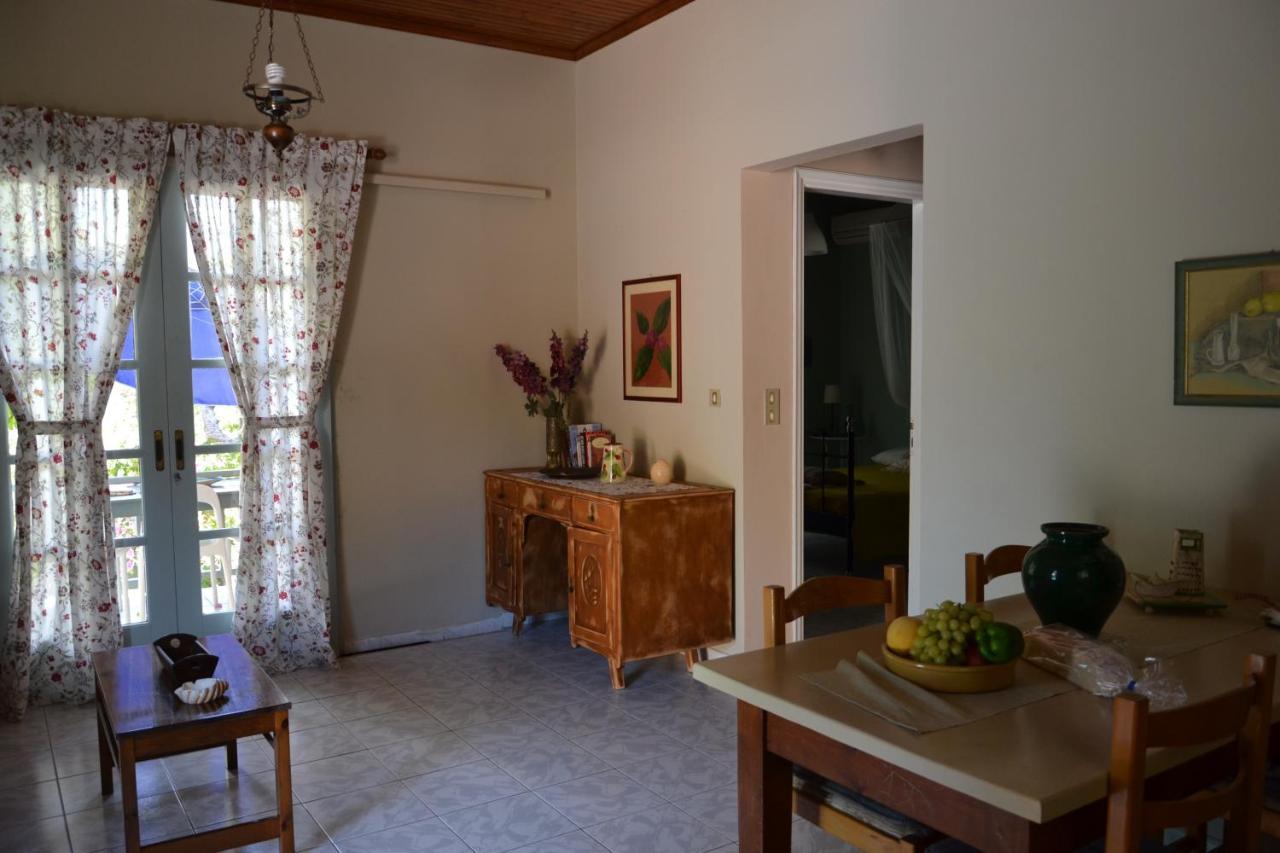 Mihaila Seaside: 2 Bedroom Bungalows Kefalonia Спартия Экстерьер фото